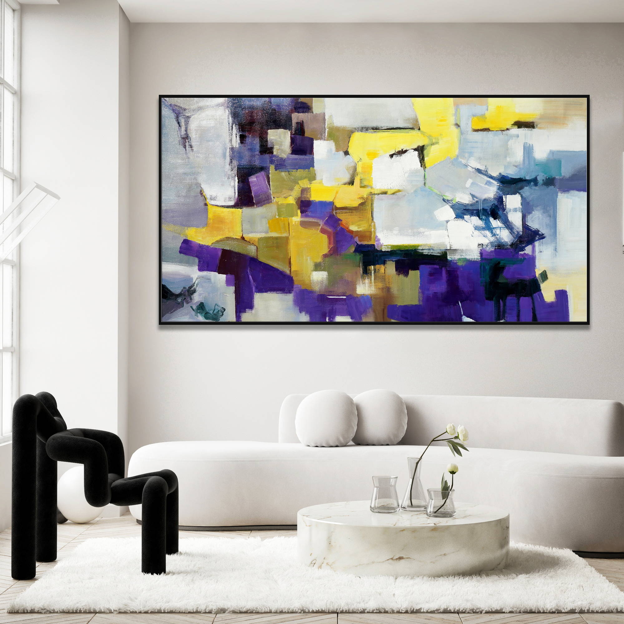 Dipinto astratto con elementi geometrici colorati, prevalenza di giallo e viola