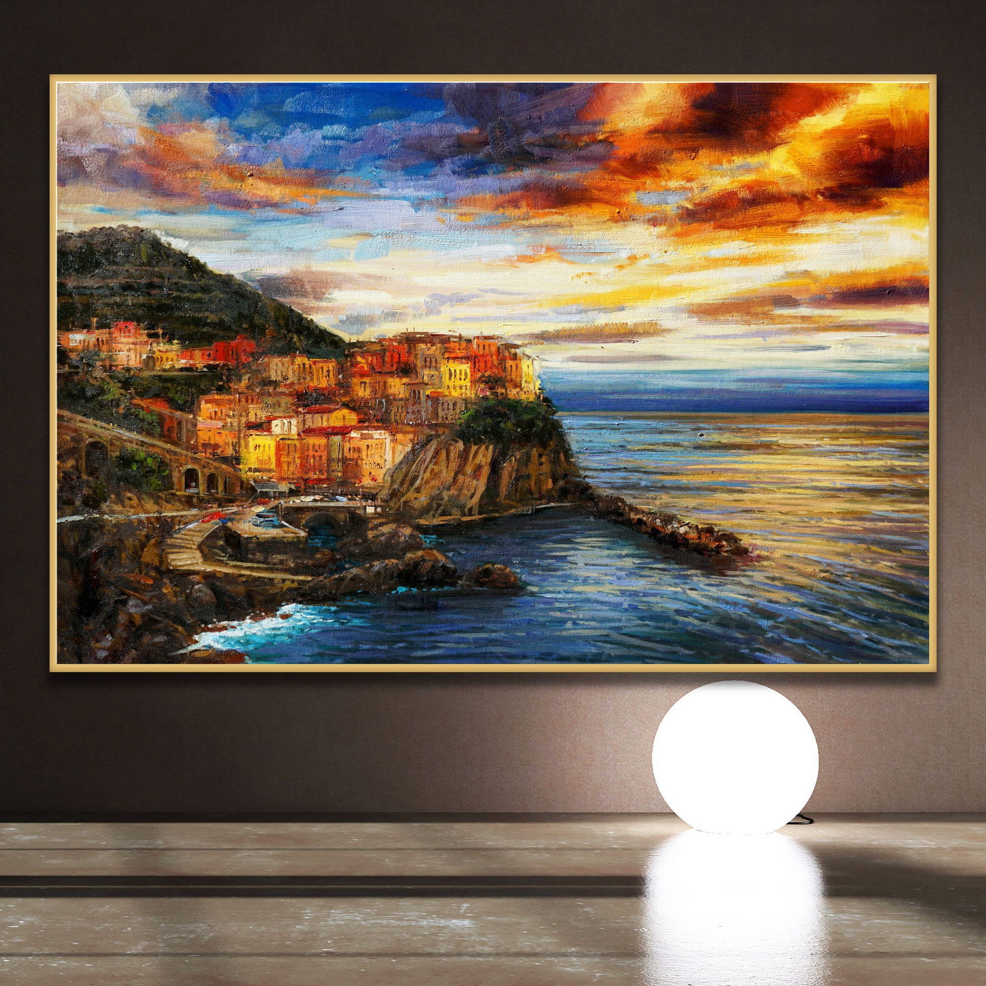 Dipinto di una cittadina costiera mediterranea al tramonto